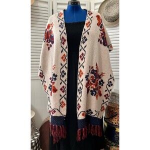 LOVESTITCH Satura Floral Wrap Shawl, One Size